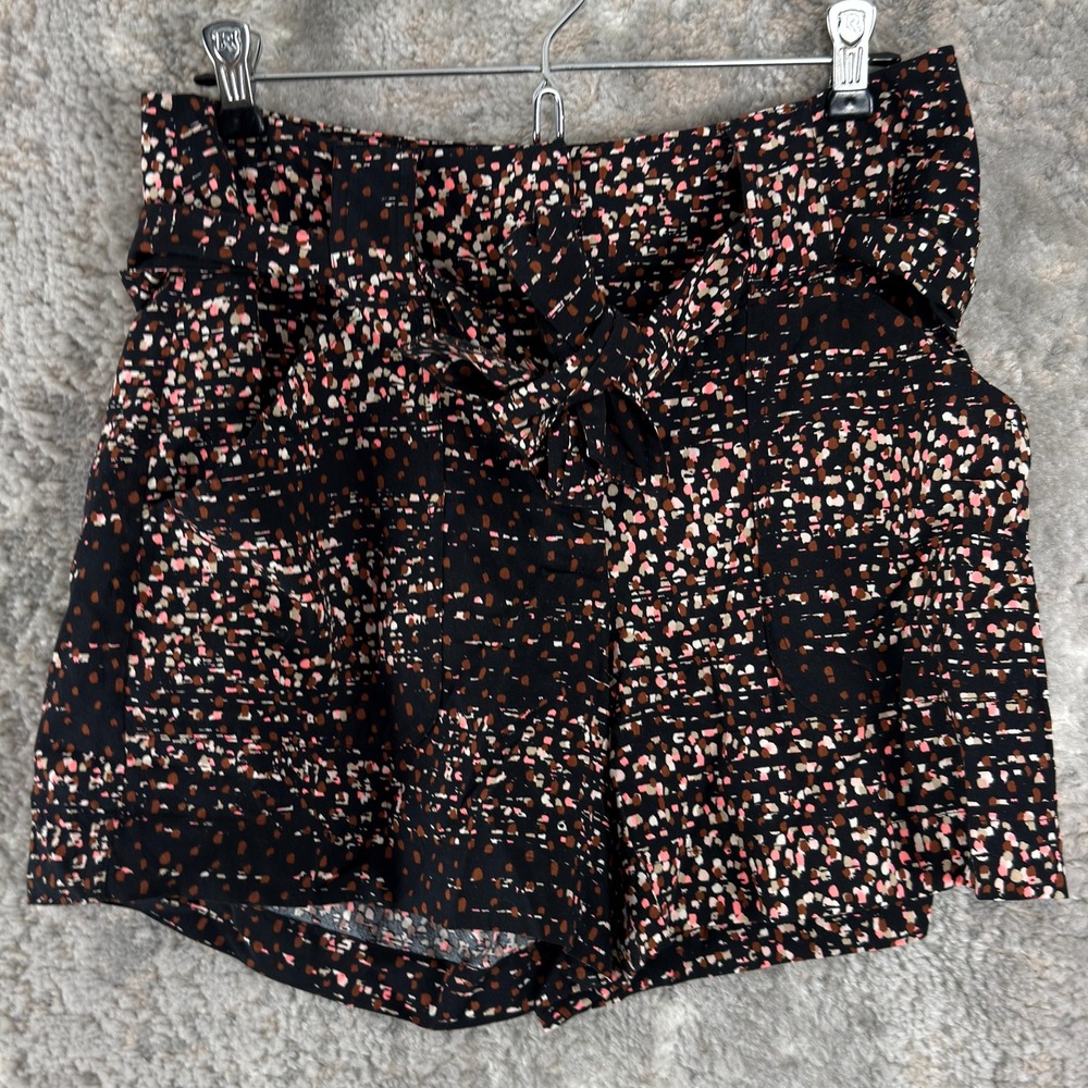 Apt. 9‎ Size 6 Paperbag Waist Tie Front Abstract Dot Print Shorts Black Women